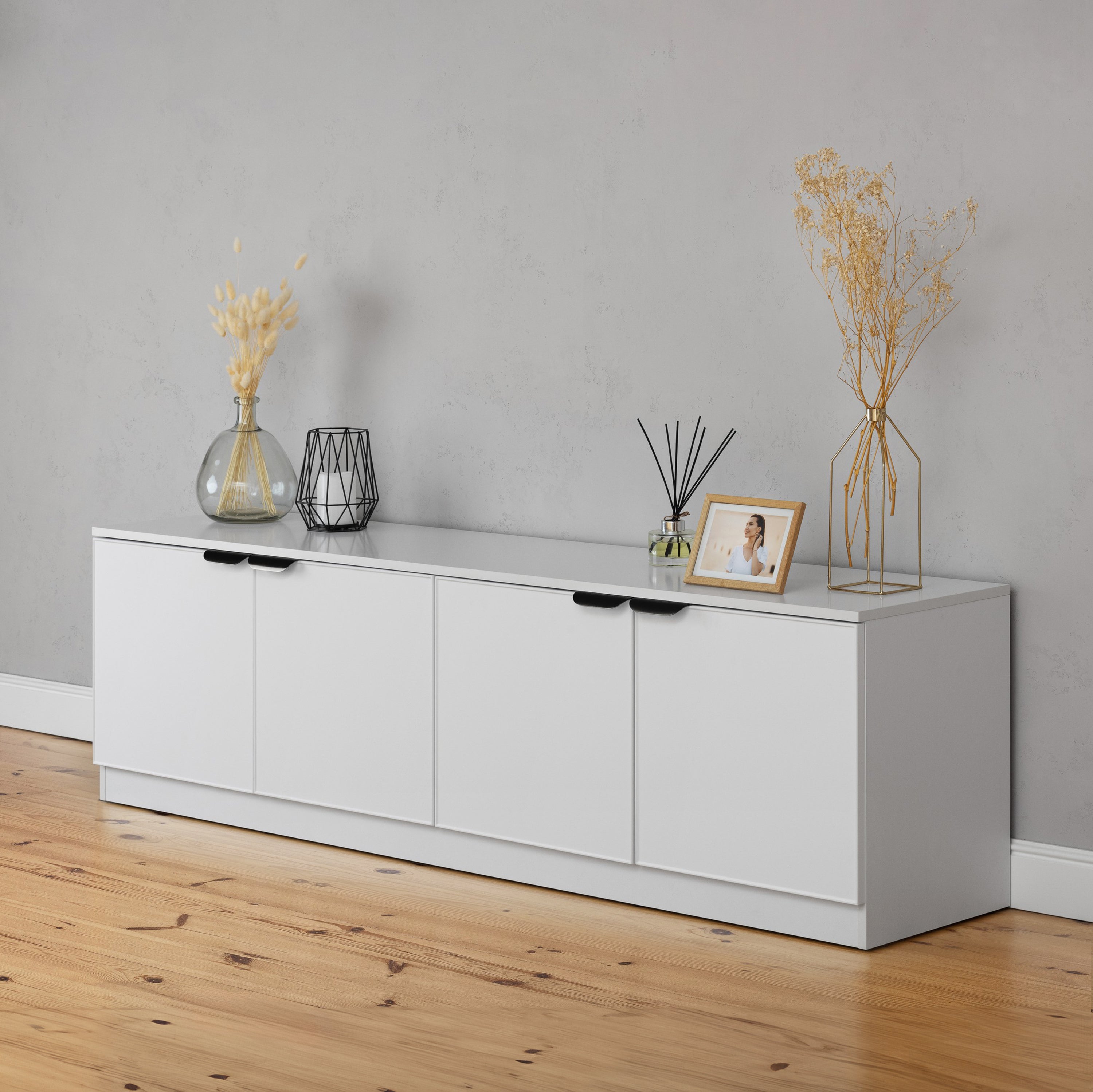 BUCHAREST TV UNIT- WHITE - SLIM - PULL BLACK