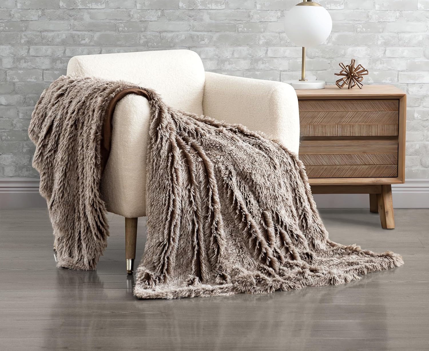 Double Sided Fx Fur Shaggy Throw Blanket - Chestnut
