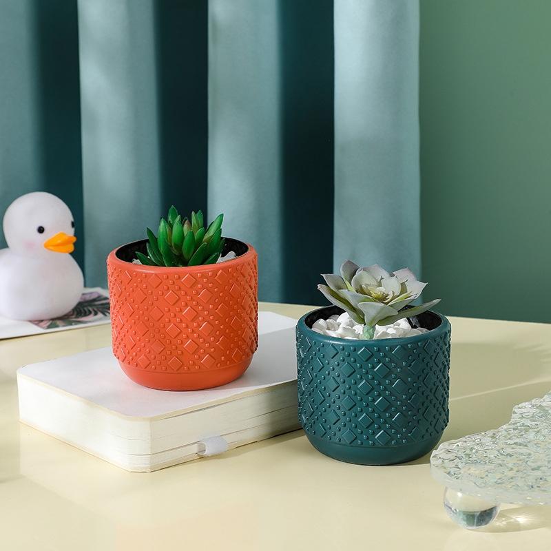 Versatile Vase for Wet and Dry Flowers - Glazed Finish Durable Design - Milk White