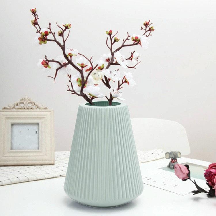 Decorative Wet and Dry Flower Vases for Creative Home Furnishings - Milk White