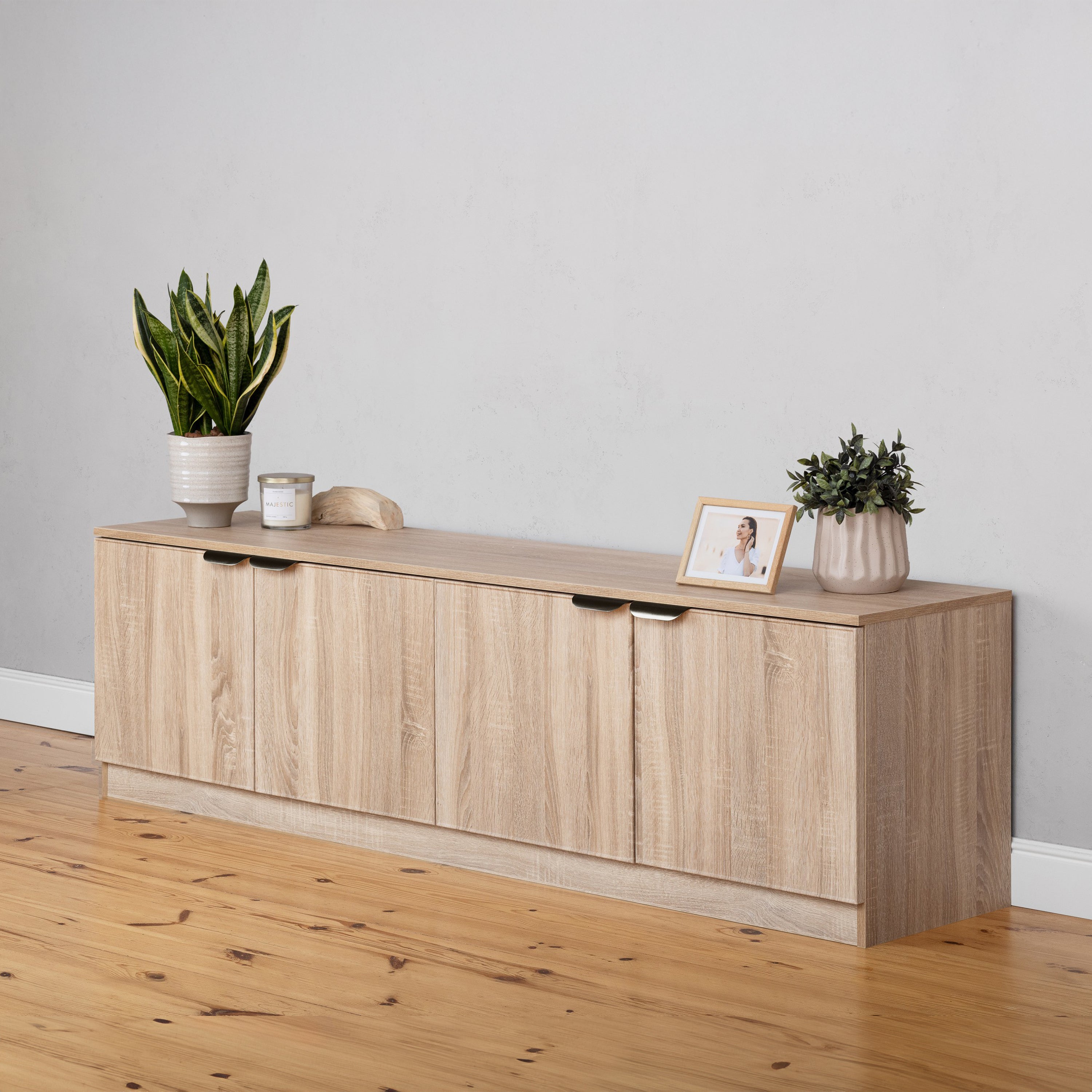 BUCHAREST TV UNIT- NATURAL OAK - SLIM - PULL BLACK