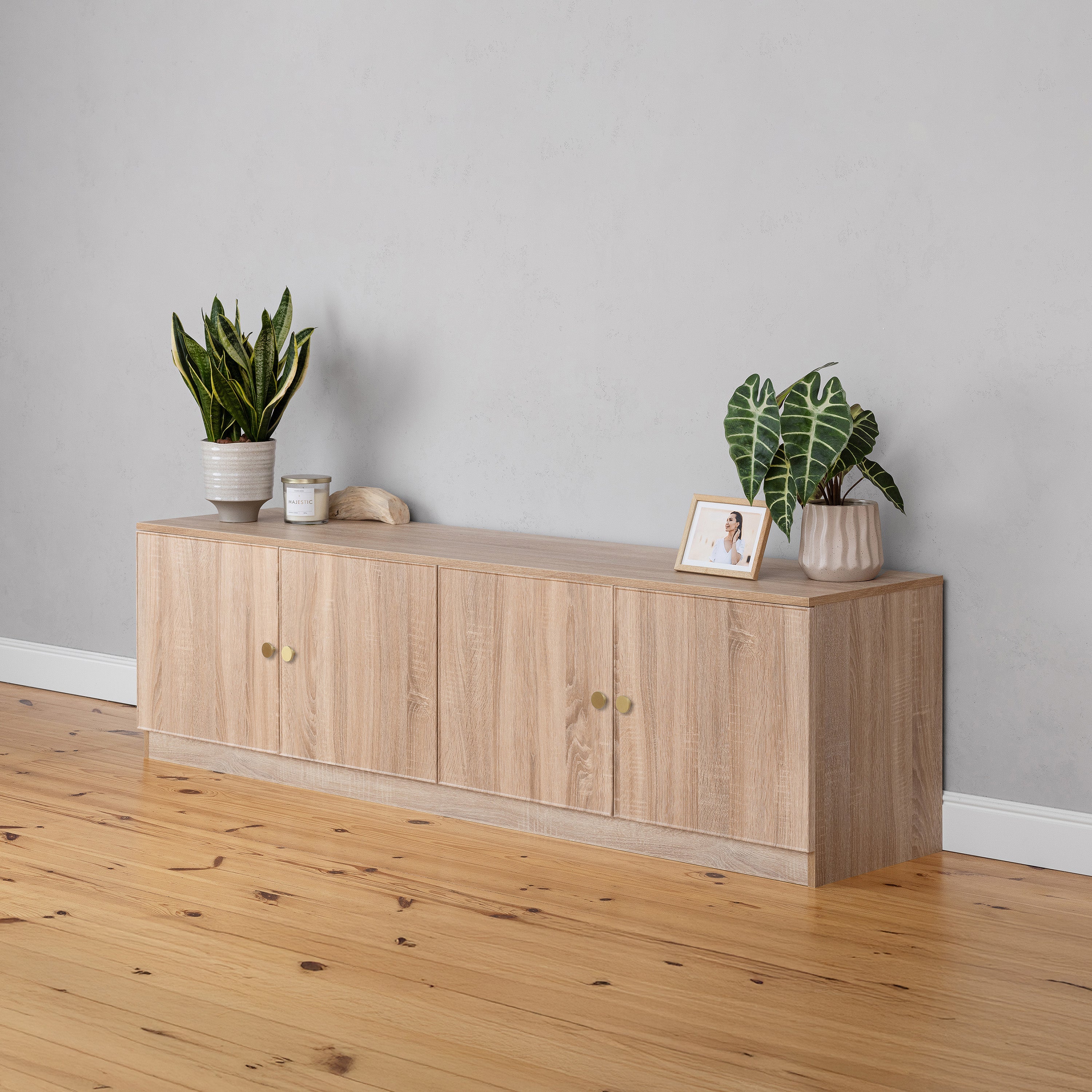 BUCHAREST TV UNIT- NATURAL OAK - SLIM - ROUND BRASS