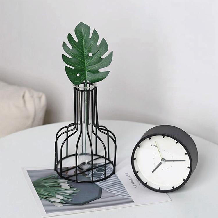 Black Wrought Iron Hydroponic Glass Flower Decoration - no Fake Flowers - Gold