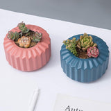 Versatile Vase for Wet and Dry Flowers - Glazed Decorative Pot - Light Green