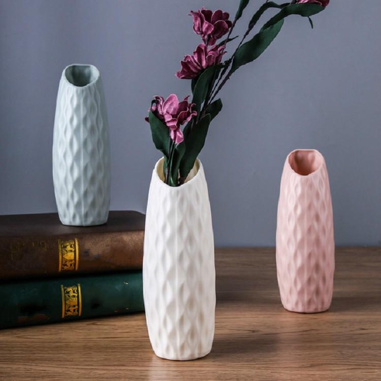 Sturdy Plastic Vase for Creative Display - Drop-resistant - Green